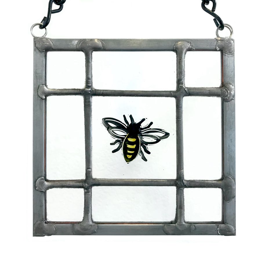 Clare Adams, Single Bee, 2021, Stained and enameled glass