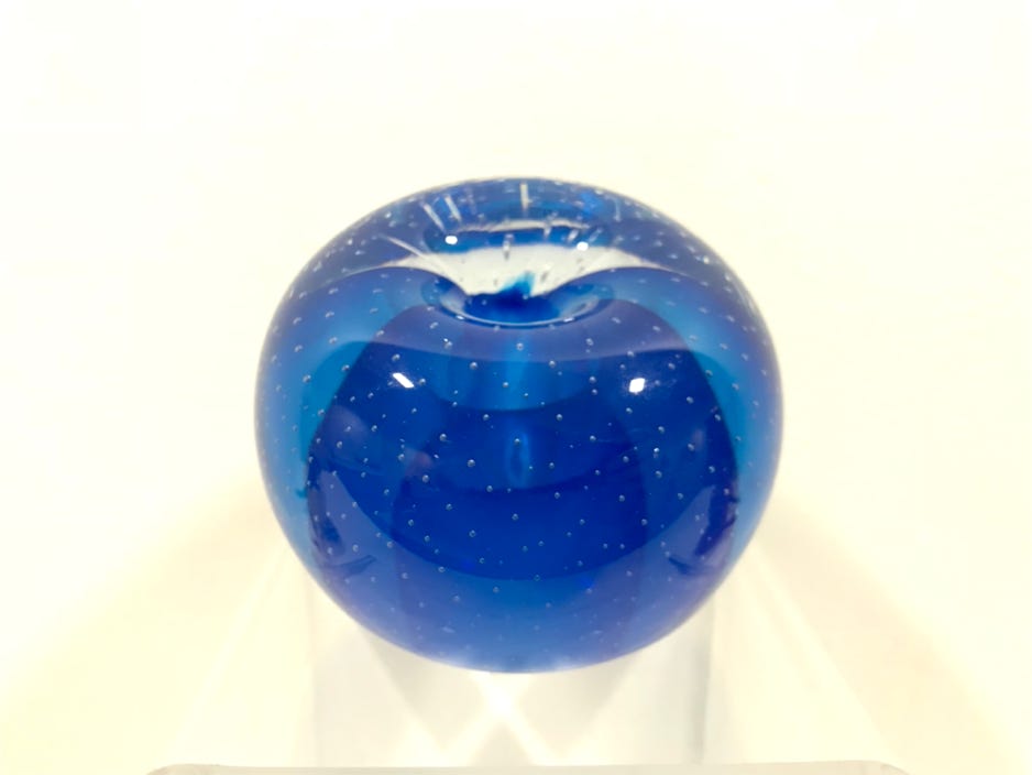 chris-sherwin_-blue-bubble-pen-holder