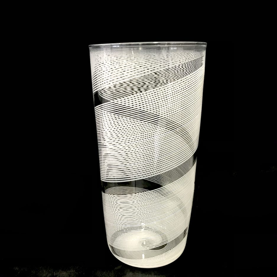 nicholas-kekic-filiguana-collection-white-vase-cylinder-2021