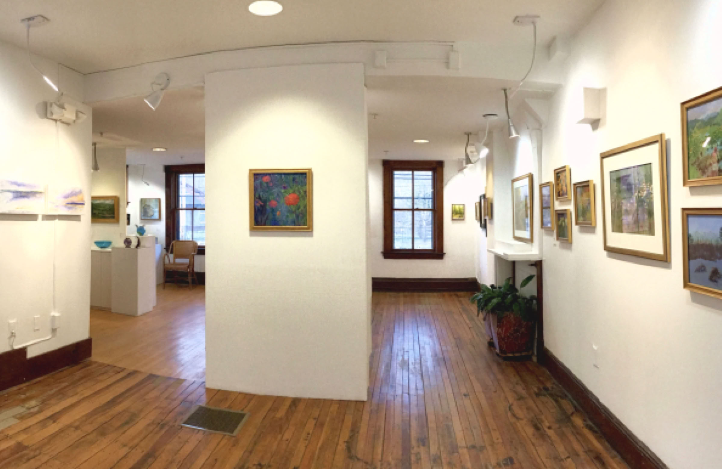 A CHANGING FORM Fine Art Ceramics