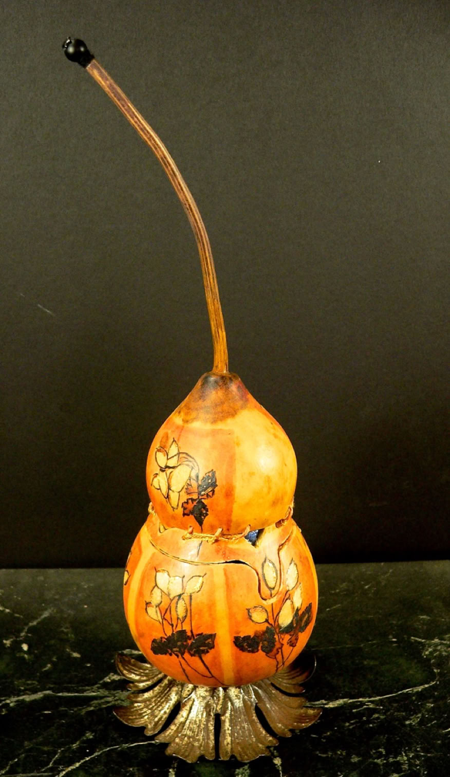 kim-grall_ivy-basket_2019_martin-gourd-with-clay-beads-paper-and-cordage_16x10x10in